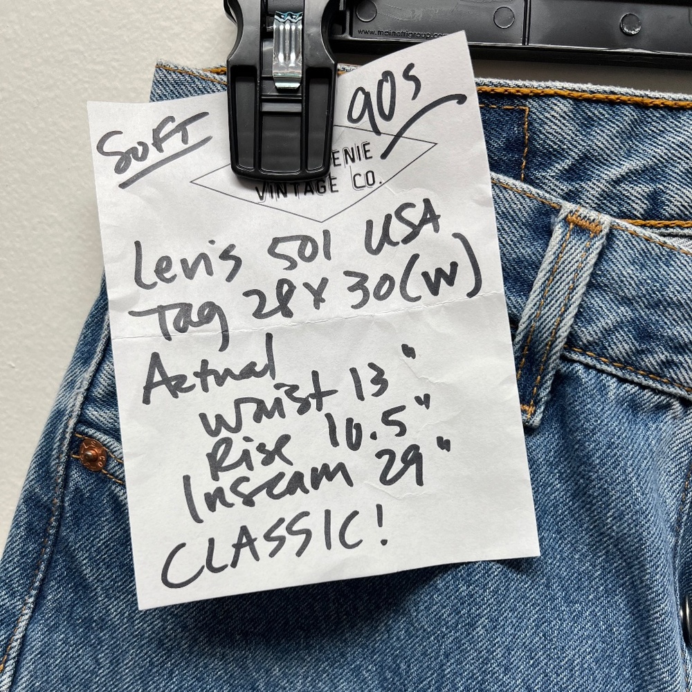 Vintage 1990s Levis USA 501 Tag 28x30 (women’s) Actual 26x28